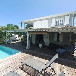 De Avec Piscine Partagee Hébergement de vacances
